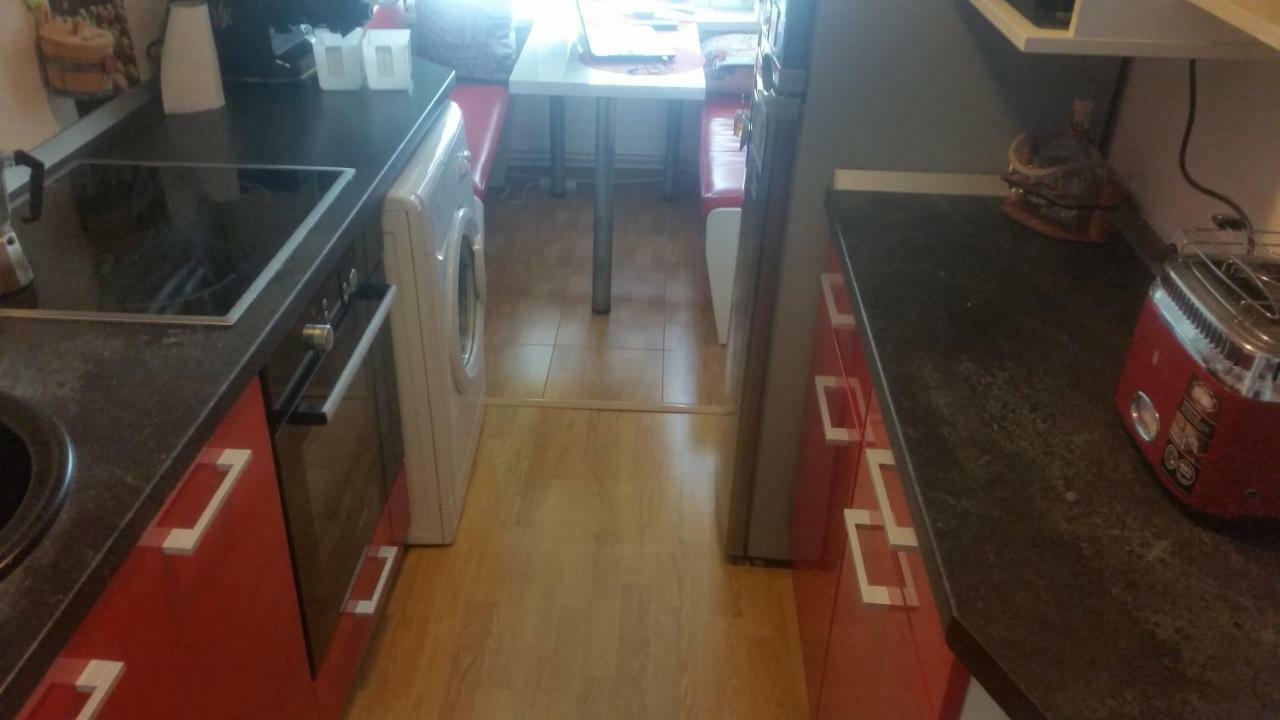 Sfanta Ecaterina - Garsoniera Alba Iulia Apartamento Exterior foto